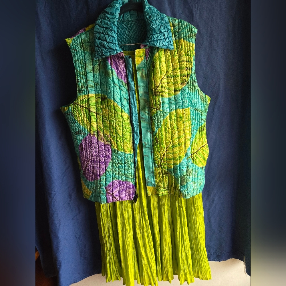 The Magic Scarf Company VINTAGE Vibrant Quilted Vest and Skirt Set NWOT